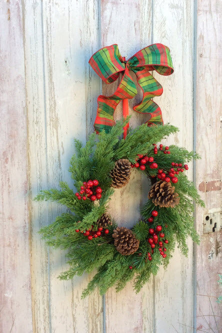 Classic Christmas Natural Wreath