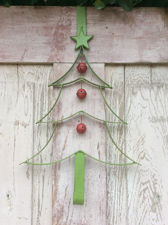 Green Christmas Tree Wreath Hanger